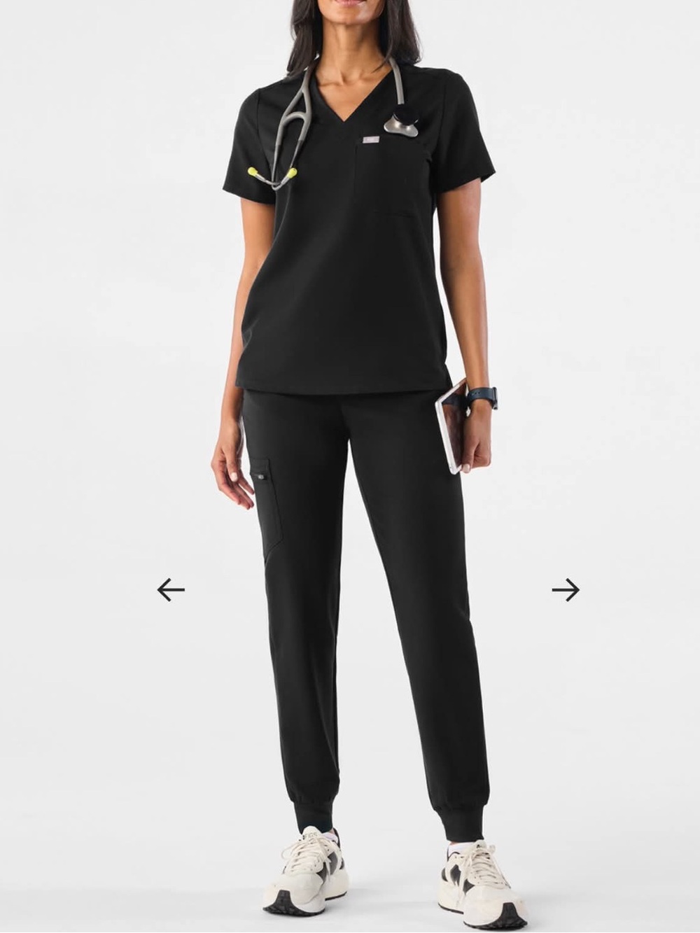 Figs NWT black Scrub
Set